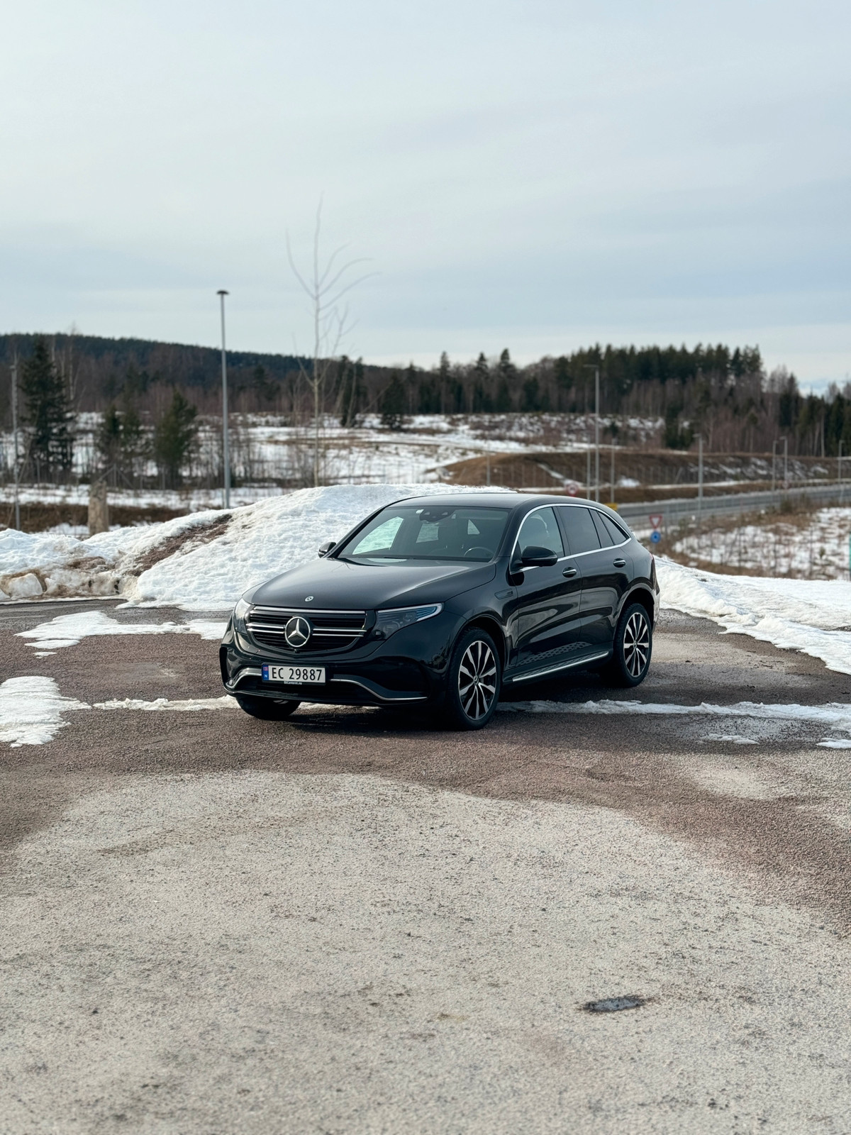 Mercedes-Benz EQC 4MATIC  KROK AMG DISTRONIC ACC 360 KAMERA  NORSK BIL + 3