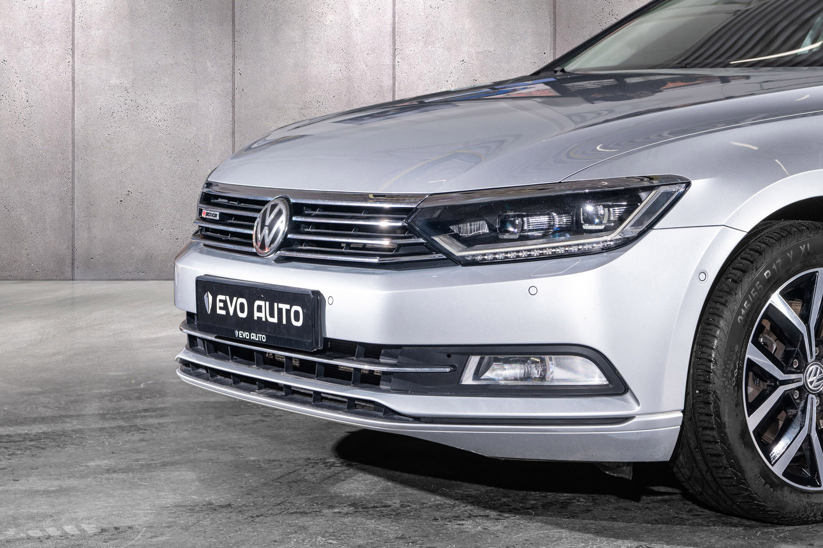 Volkswagen Passat 2,0 TDI 190HK DSG 4MOTION H.FESTE R.KAMERA WEBASTO 2