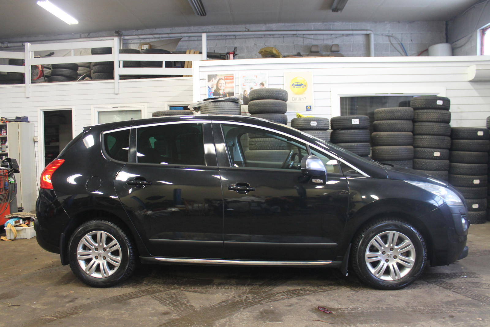 Peugeot 3008 Allure 1,6 e-HDi 112hk Ny regreim
