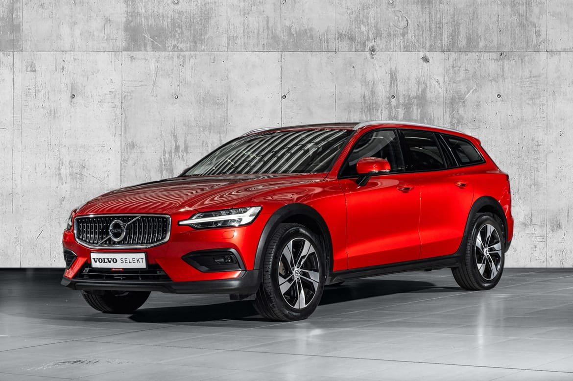 Volvo V60 Cross Country B4 /KROK/RYGGEKAMER/BLIS/SELEKT 7ÅR 2021, 72 500 km, kr 549 000,-