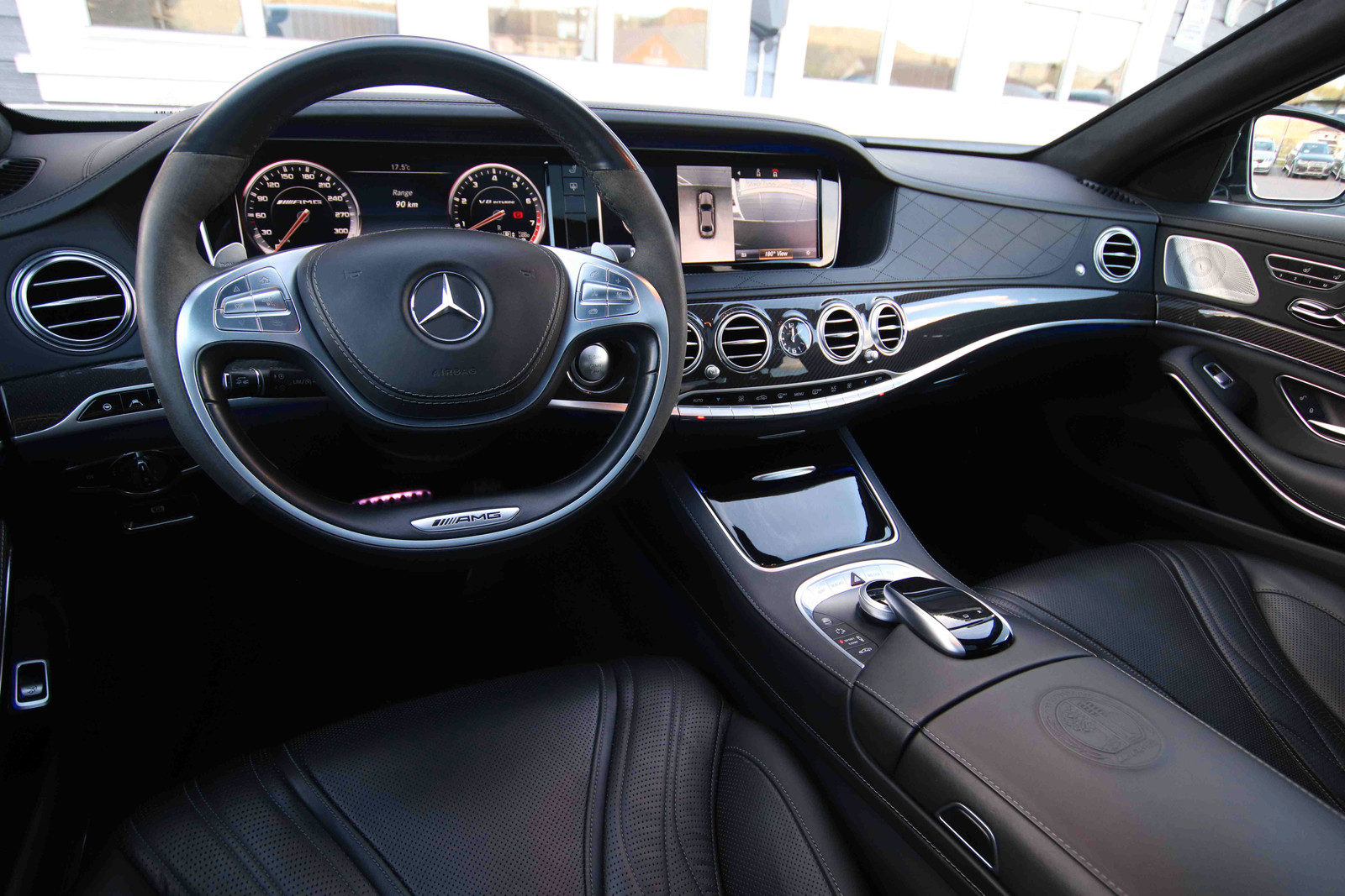 Hovedbilde av Mercedes-Benz S-Klasse