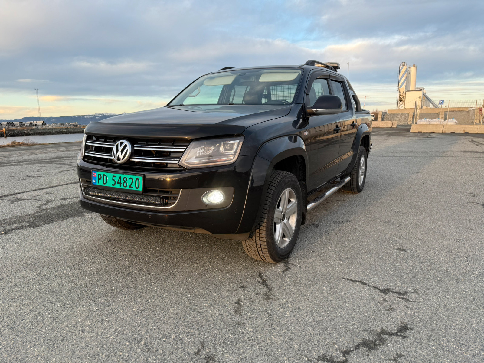 Volkswagen Amarok 2.0 180 TDI
