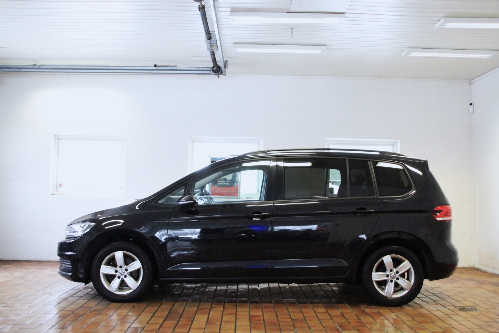 Volkswagen Touran TDI 115HK DSG BUSINESS 7-SETER+WEBASTO+KROK+ACC+NY EU 3