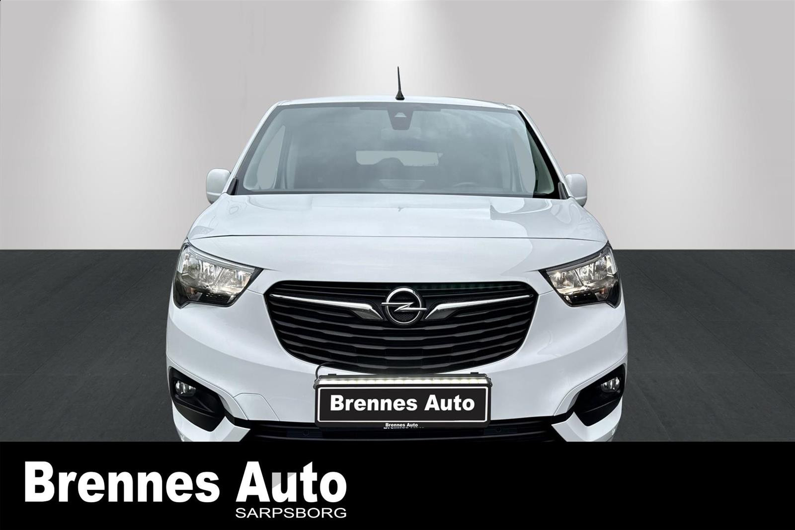 Opel Combo 1.5 DT 102 HK/ Hengerfeste/3-seter/Nav/Ryggesensor/++ 2