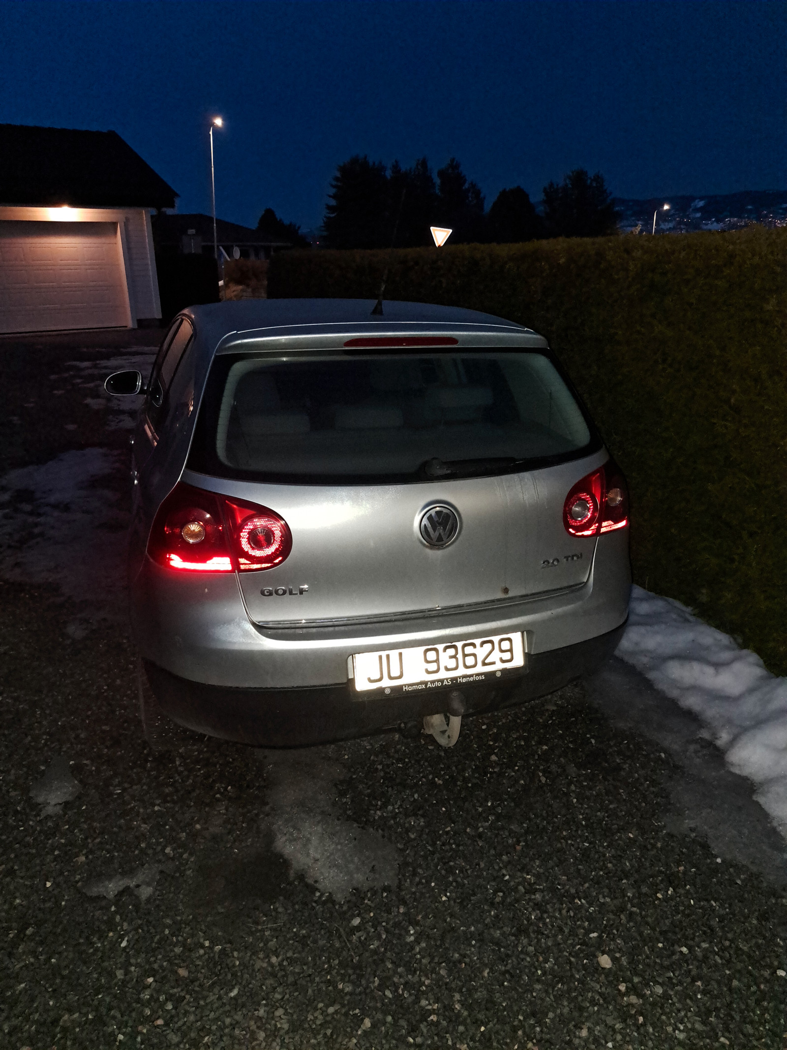 Volkswagen Golf 2,0 TDI 140hk Comfortline DSG 3
