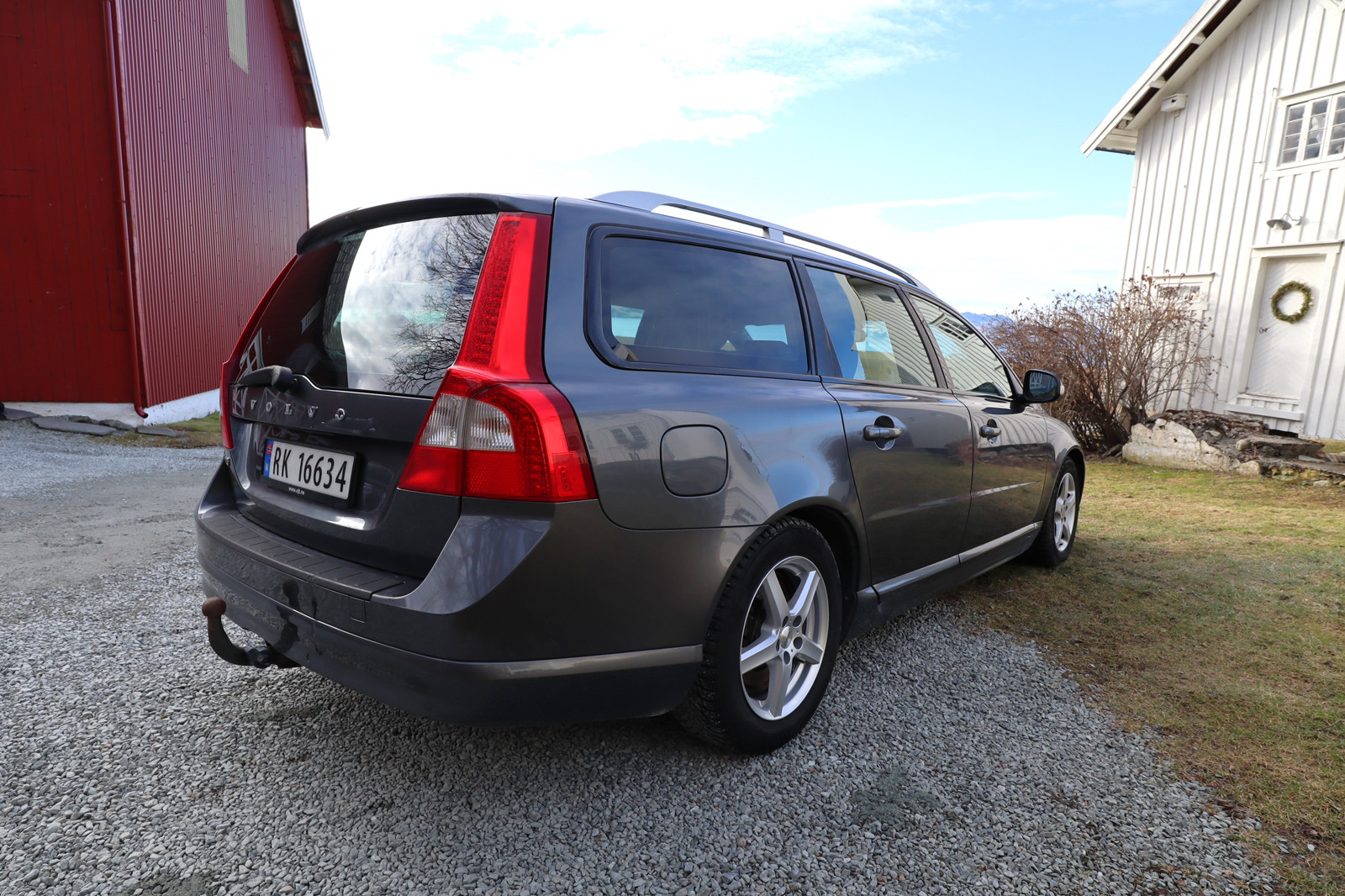 Volvo V70 3