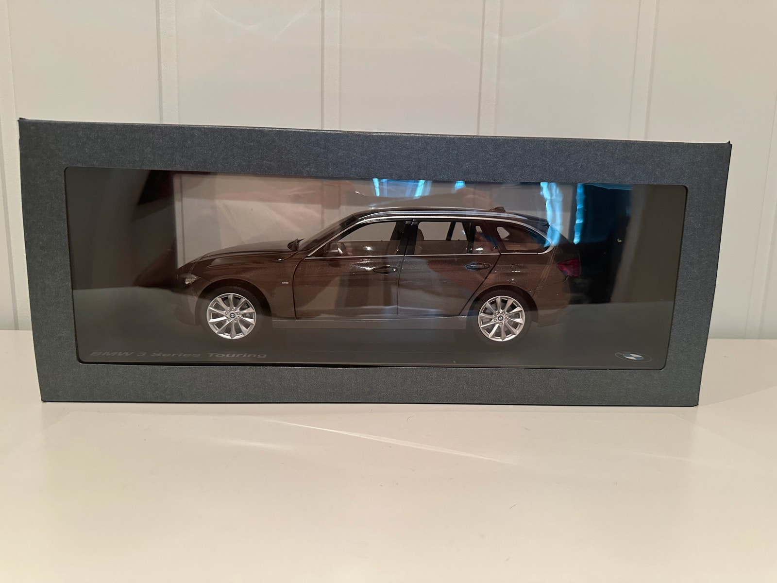 1:18 BMW F31 3-series Touring Paragon | FINN-torget