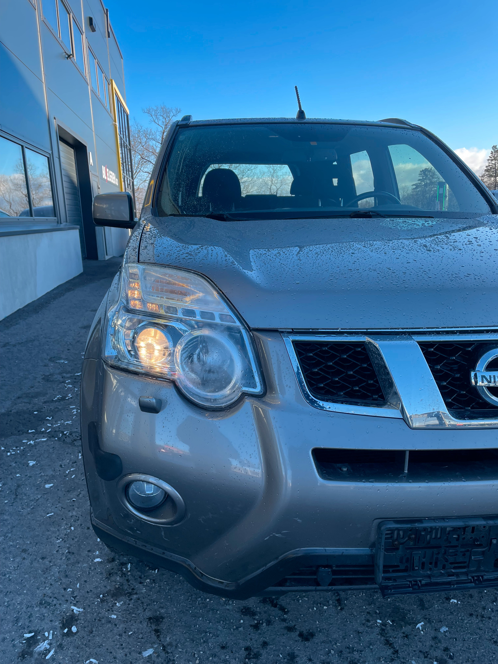 Nissan X-Trail 2,0 dCI 150hk / S.V DEKK / Eu 01.27 /R-kamera / Servbok 3
