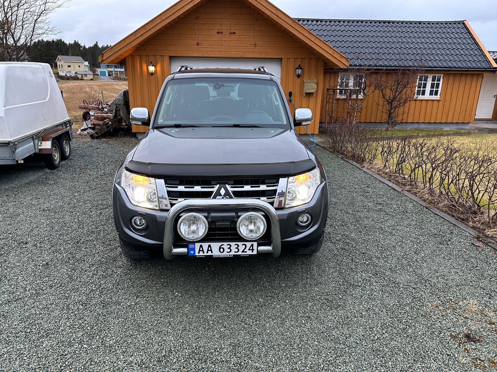 Mitsubishi Pajero Instyle+ 3,2D-200AT,5seter 4WD. 2