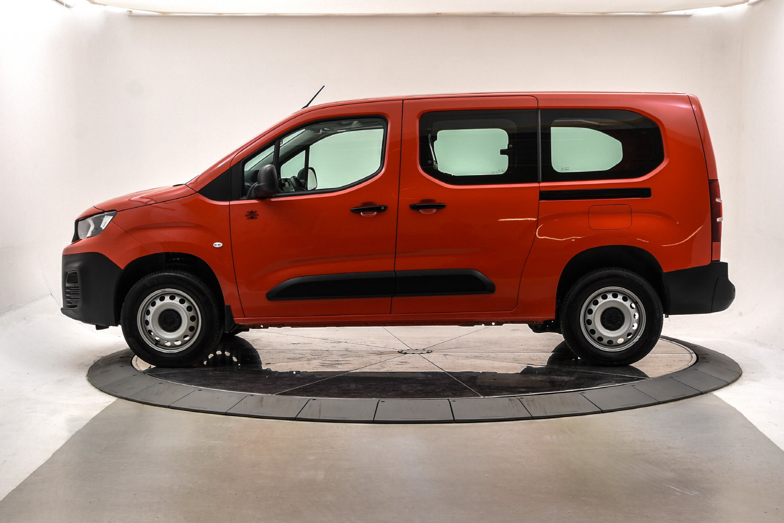 Peugeot Partner Mester 1,5 BlueHDi 130hk L2 4x4 2