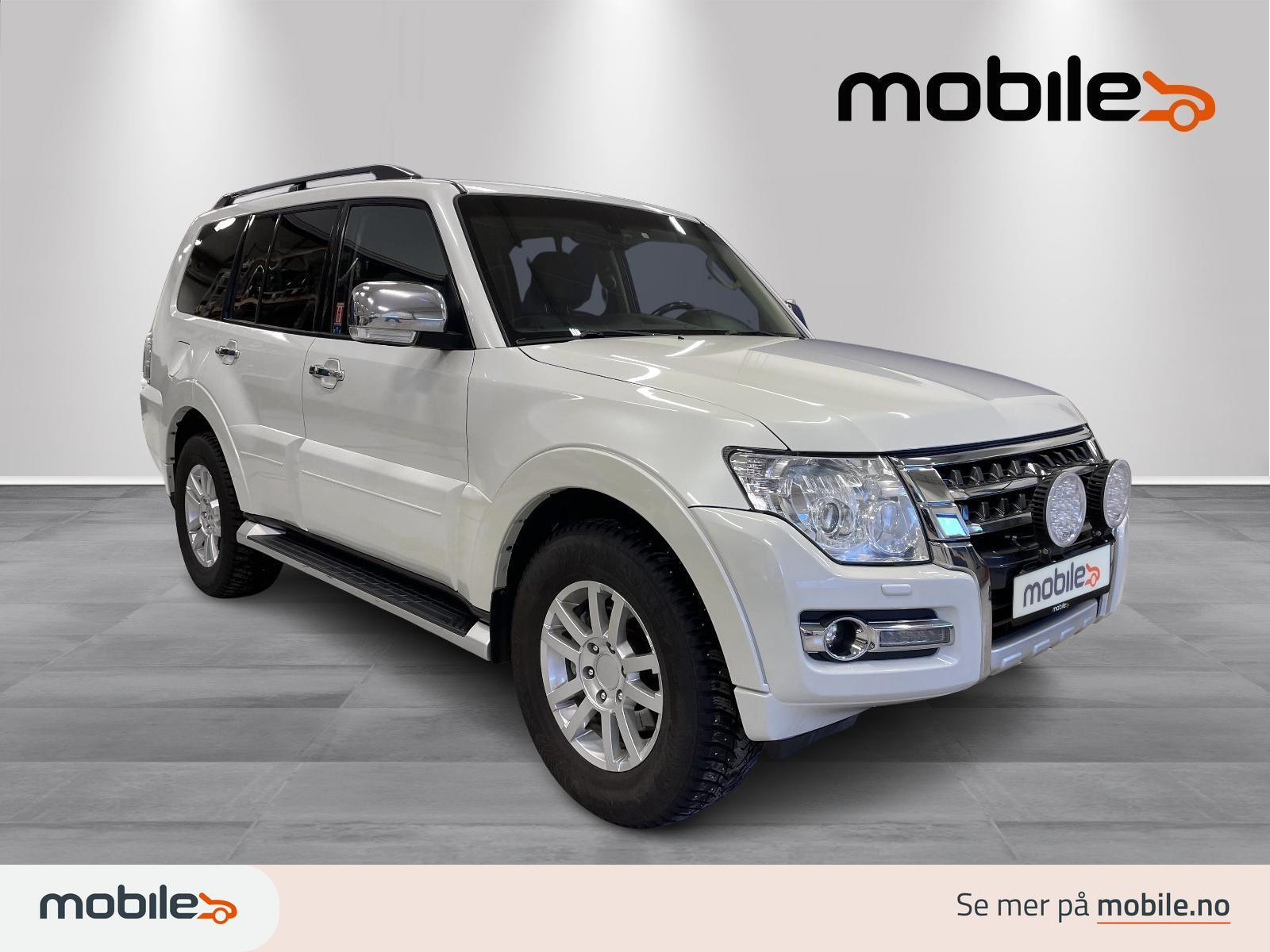 Mitsubishi Pajero Instyle+ 3.2-200 AT H.Feste,Ryggekamera,Dieselvarmer