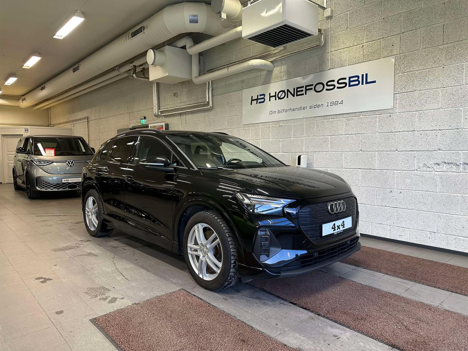 Audi Q4 e-tron 50 Sort Optikk/ Kamera/ACC/Varme i ratt/AppleCarplay+