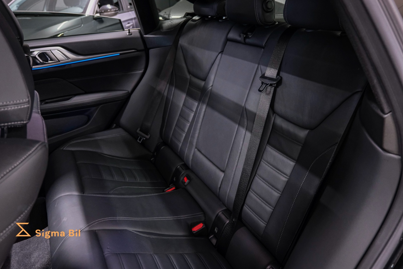 Bilde av BMW i4 M50