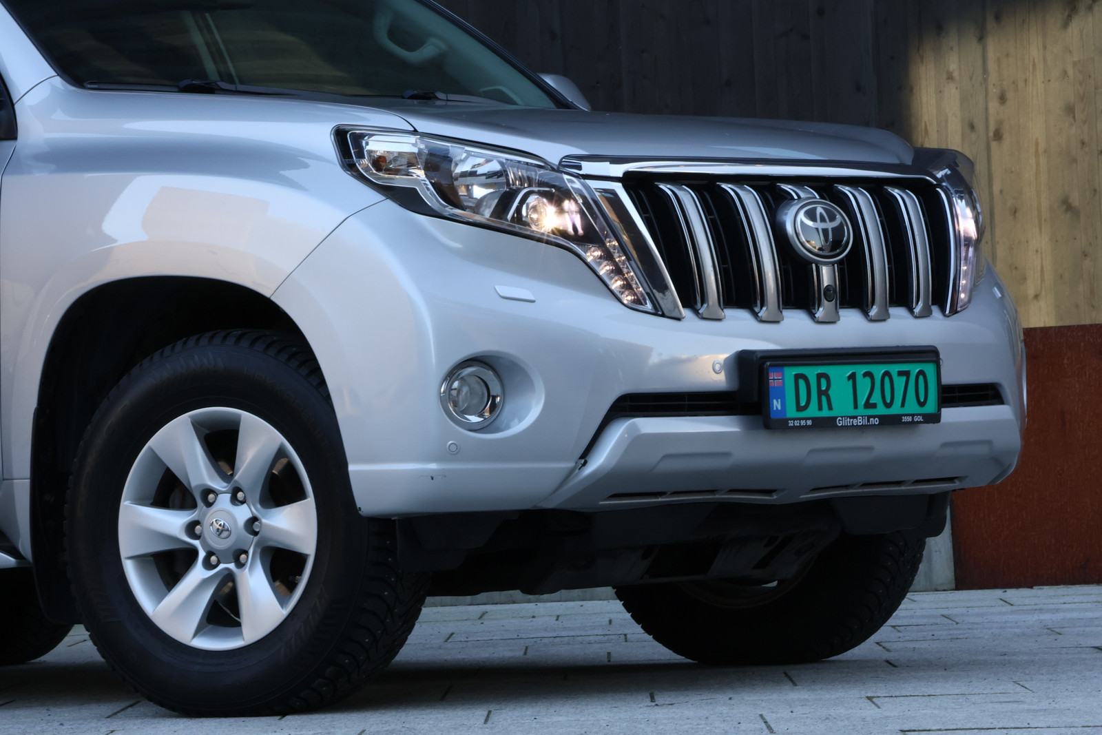 Toyota Land Cruiser 2,8 D-4D GX - ACC - ANTIRUST - NY SERVICE - GARANTI! 3