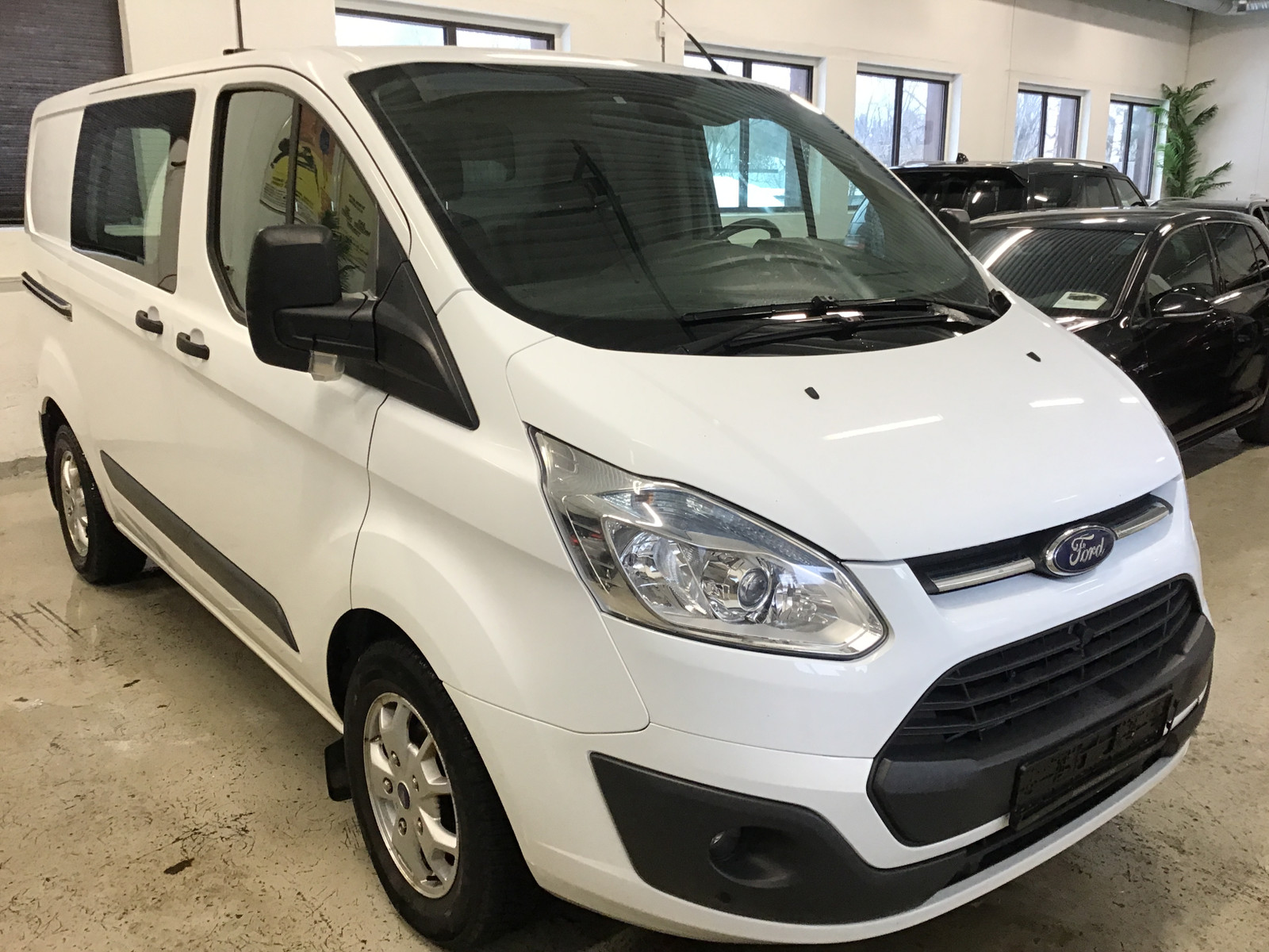 Ford Transit Custom 270 L1 2,2 TDCi 125hk Trend 2