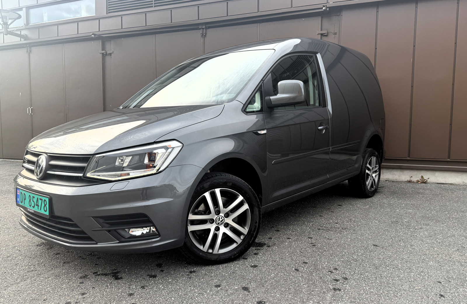 Volkswagen Caddy 2,0TDI/150hk/AUT/4x4/ACC/krok/Webasto++ 3