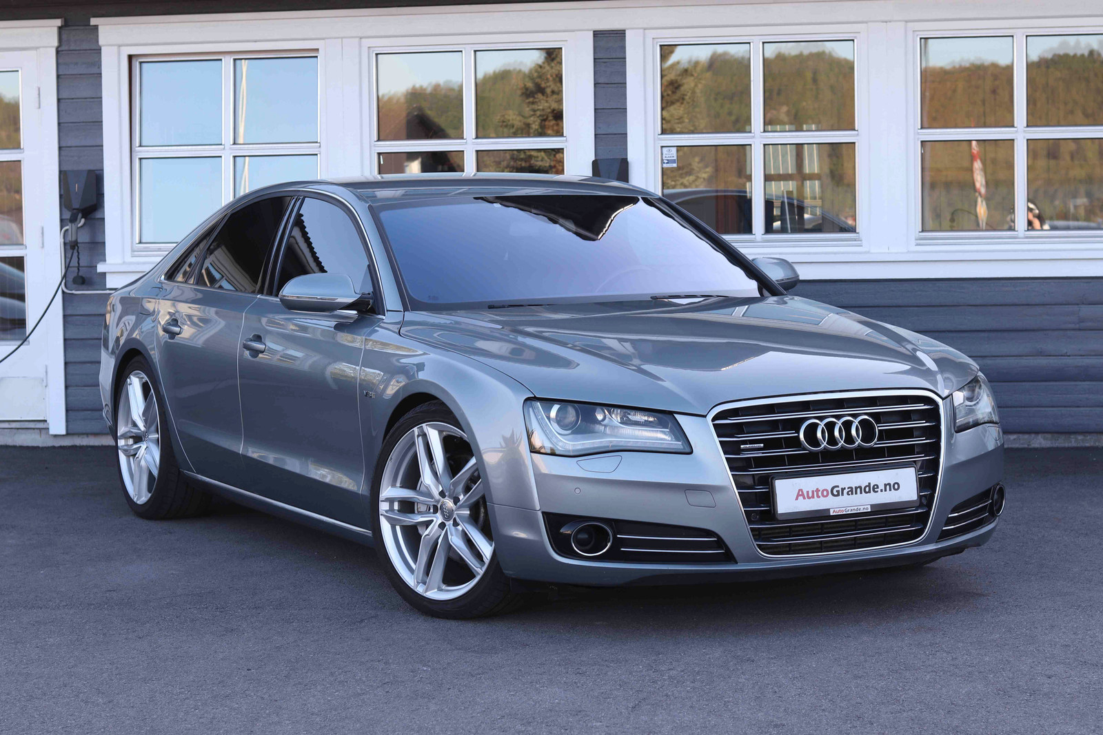 Hovedbilde av Audi A8
