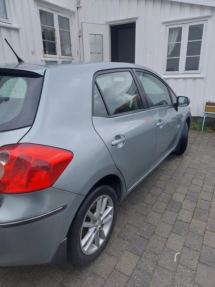 Toyota Auris 3