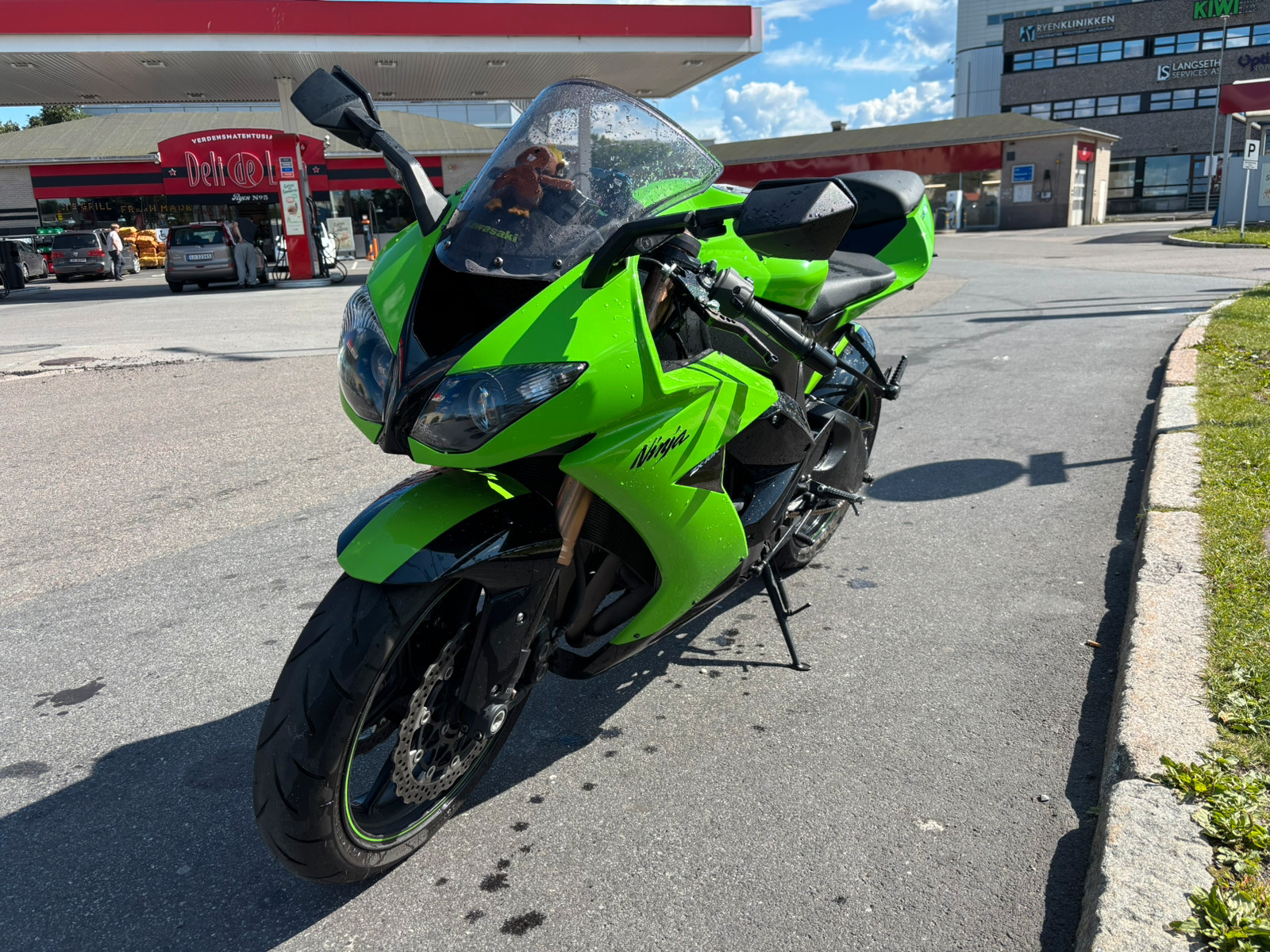  Buy Performance Package w/ Alien Head 2 Polished ZX-14R (12