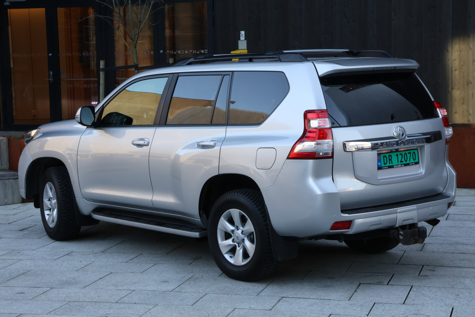 Toyota Land Cruiser 2,8 D-4D GX - ACC - ANTIRUST - NY SERVICE - GARANTI! 2