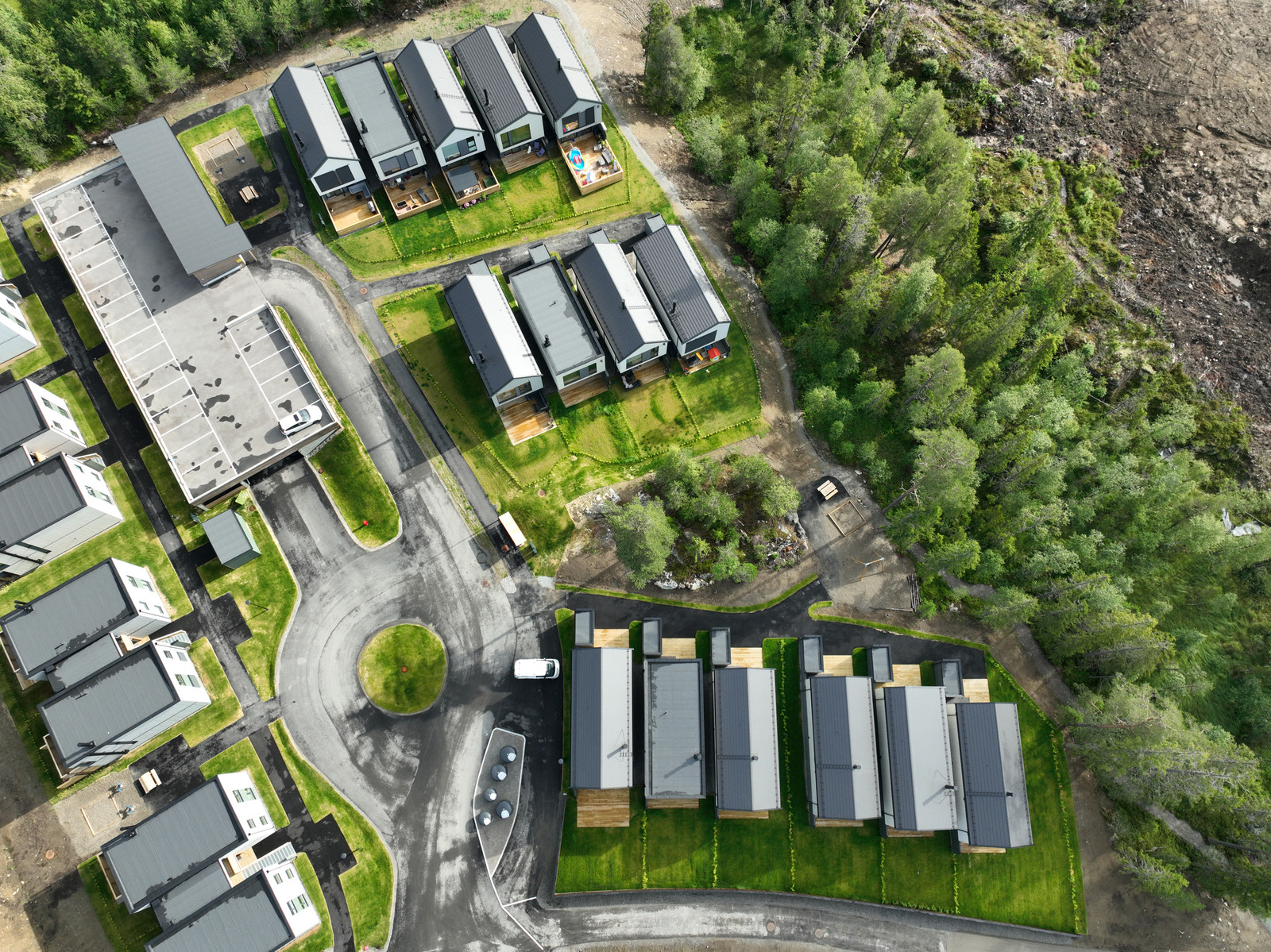 Dronebilde tatt juni 2025