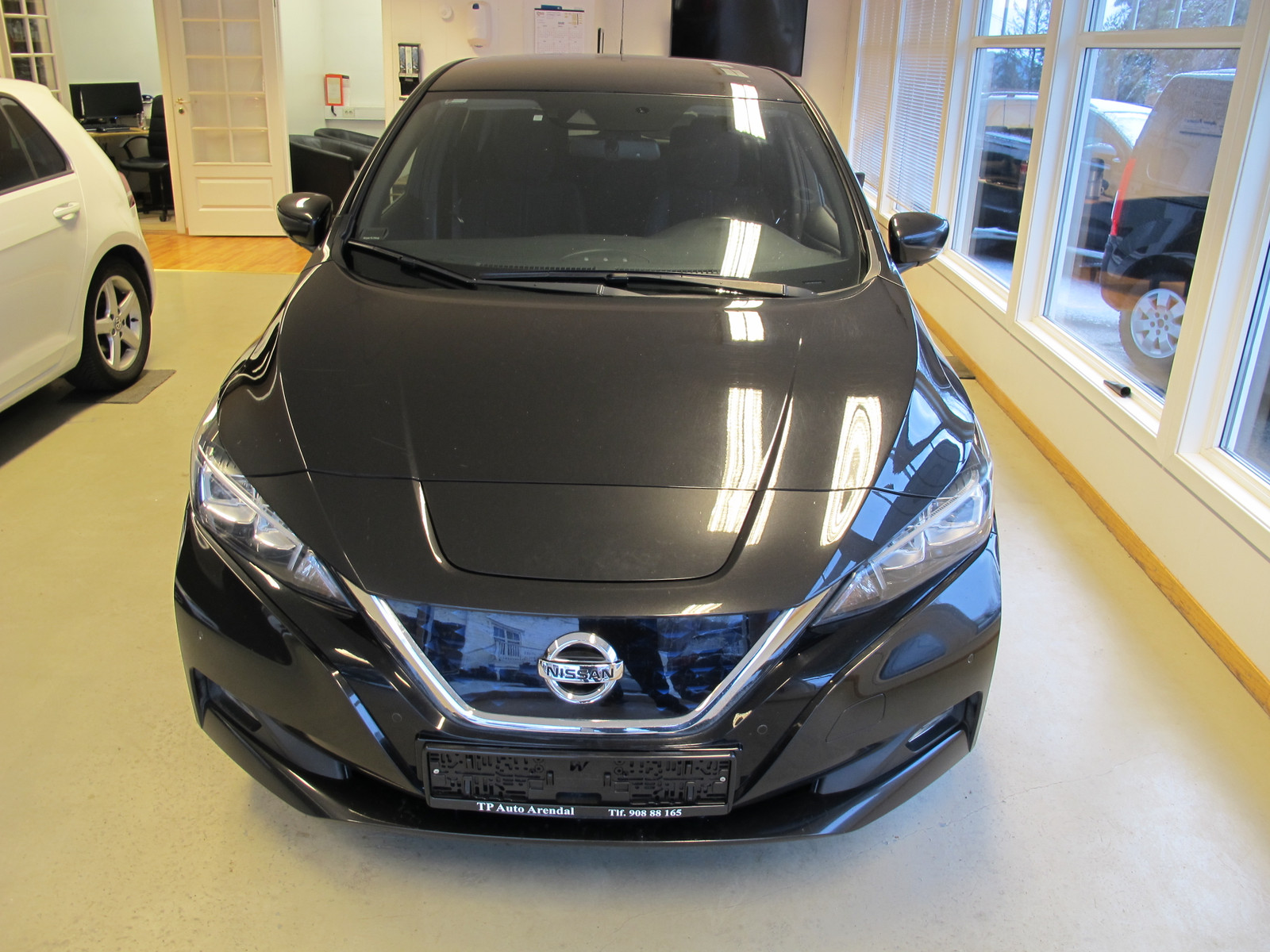 Nissan Leaf NY EU KONTROLL TIL 2027 3