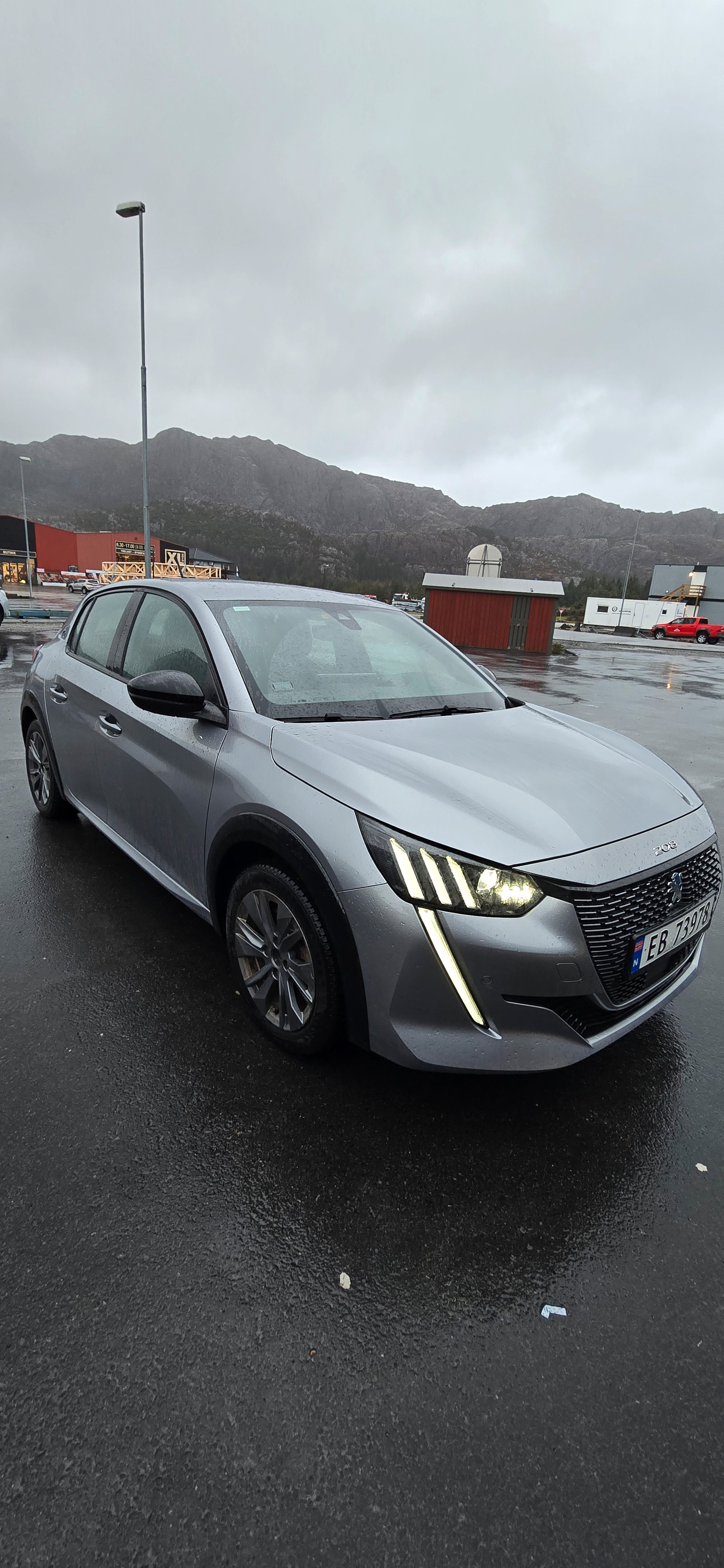 Peugeot 208 GT Line 136hk 2