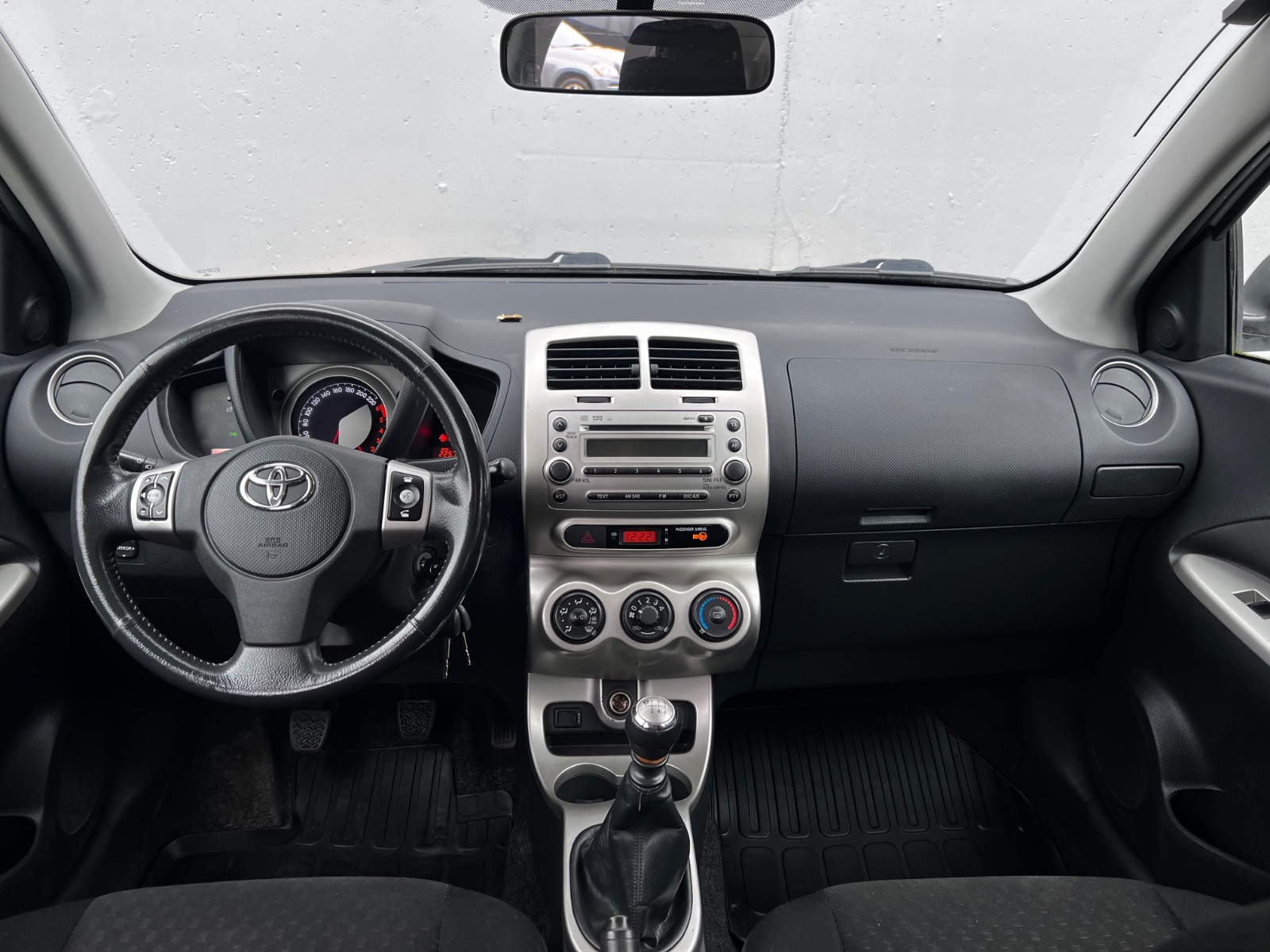 Hovedbilde av Toyota Urban Cruiser