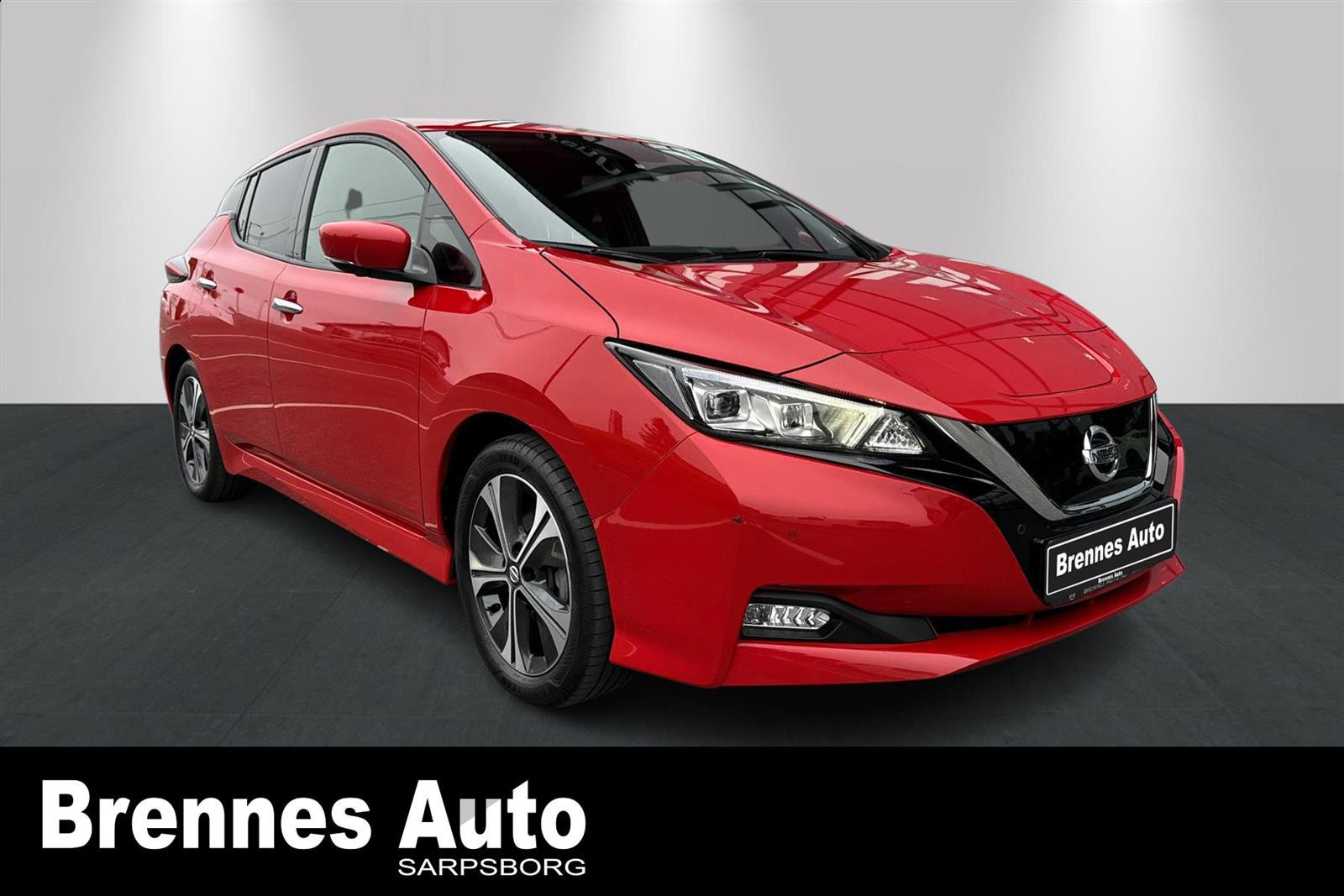 Nissan Leaf N-Connecta 40 KWH /Bluetooth/Nav/360-kamera/App/++