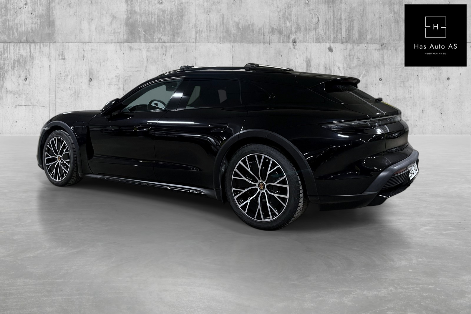 Hovedbilde av Porsche Taycan Cross Turismo