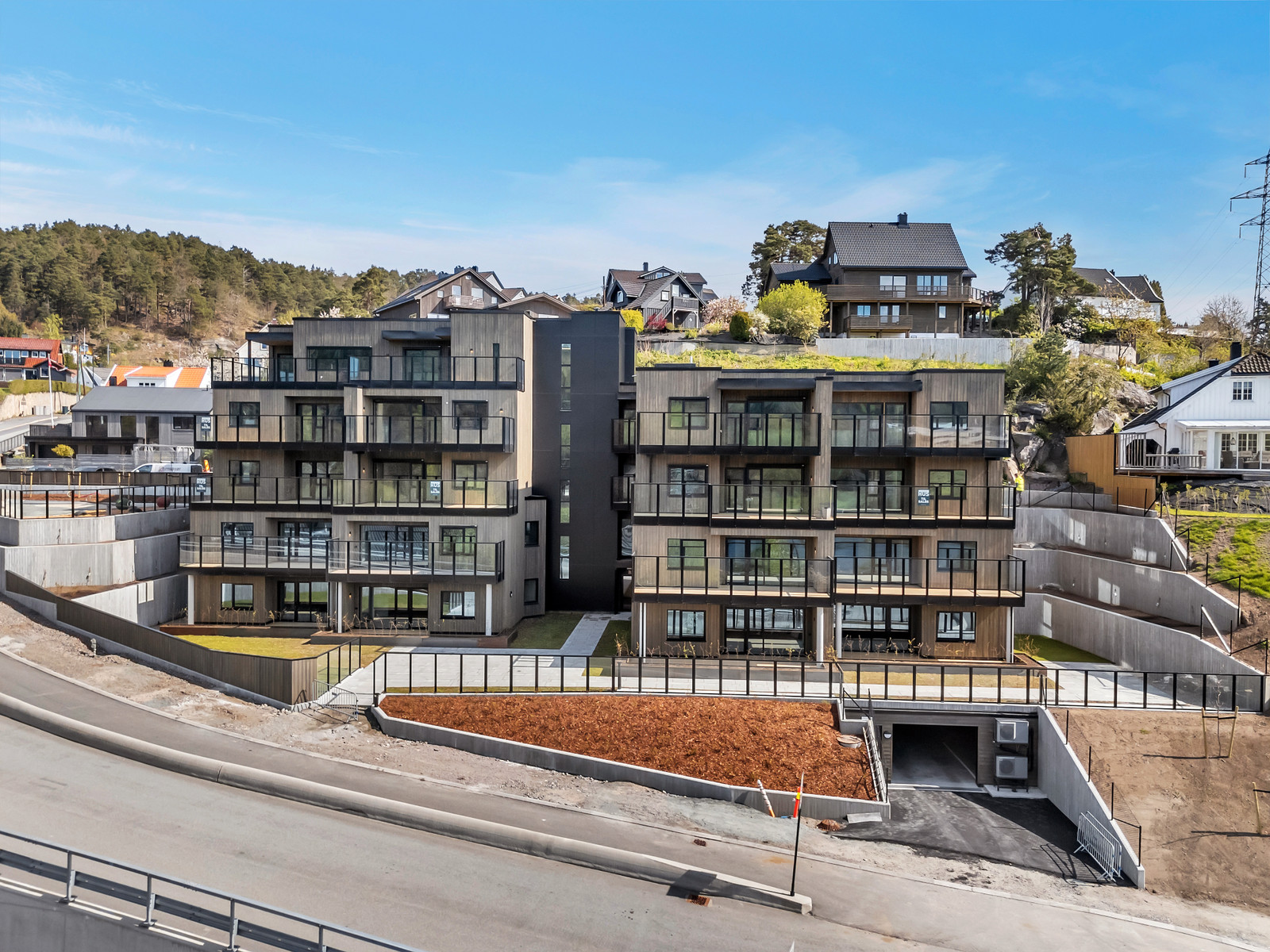 Image #18 Skaugo/ Gimlevang - Oppgradert 3-roms leilighet med stor terrasse, flott utsikt og mye sol. Kort avstand til UIA og byen