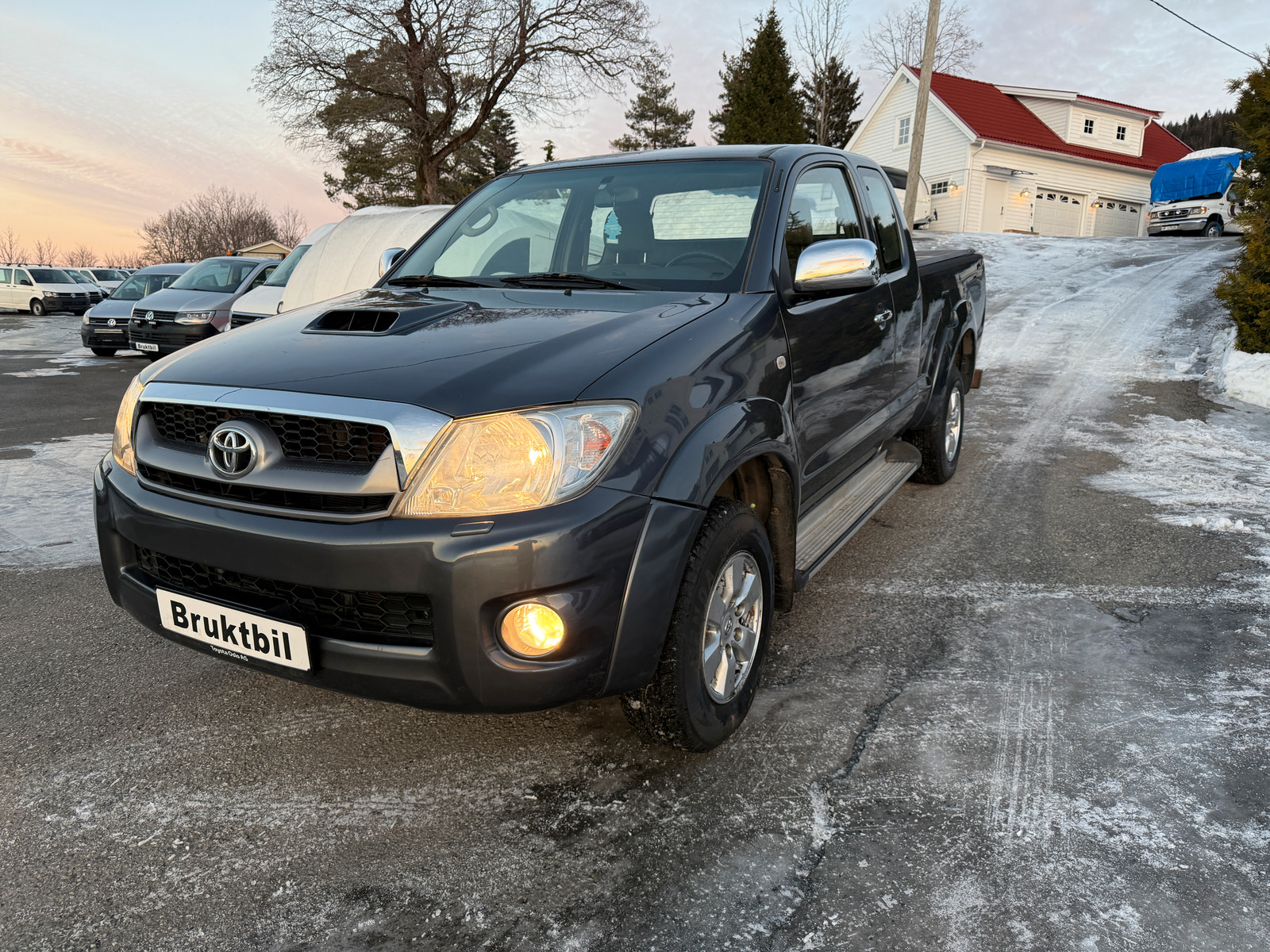 Toyota HiLux 2.5D-4D 144HK 1 Eier/H.F/Nye bremser/NY EU/Nye Dekk 2