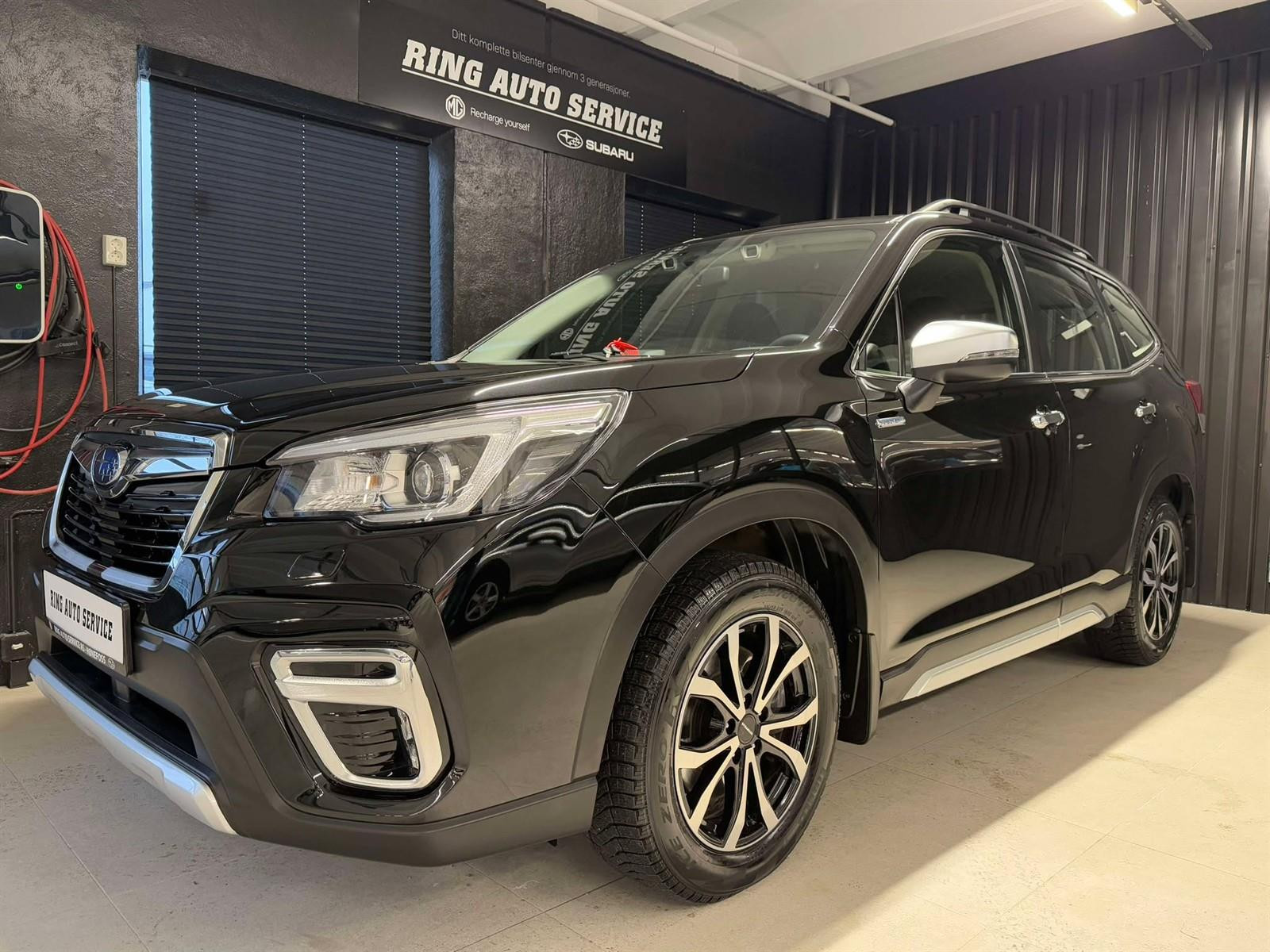 Subaru Forester 2.0  I-L ES HYBRID |Alle servicer!|Ny EU|Meget pen!