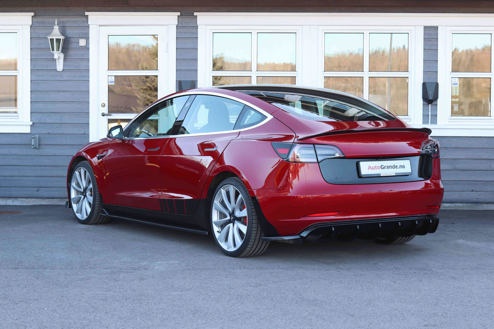 Hovedbilde av Tesla Model 3