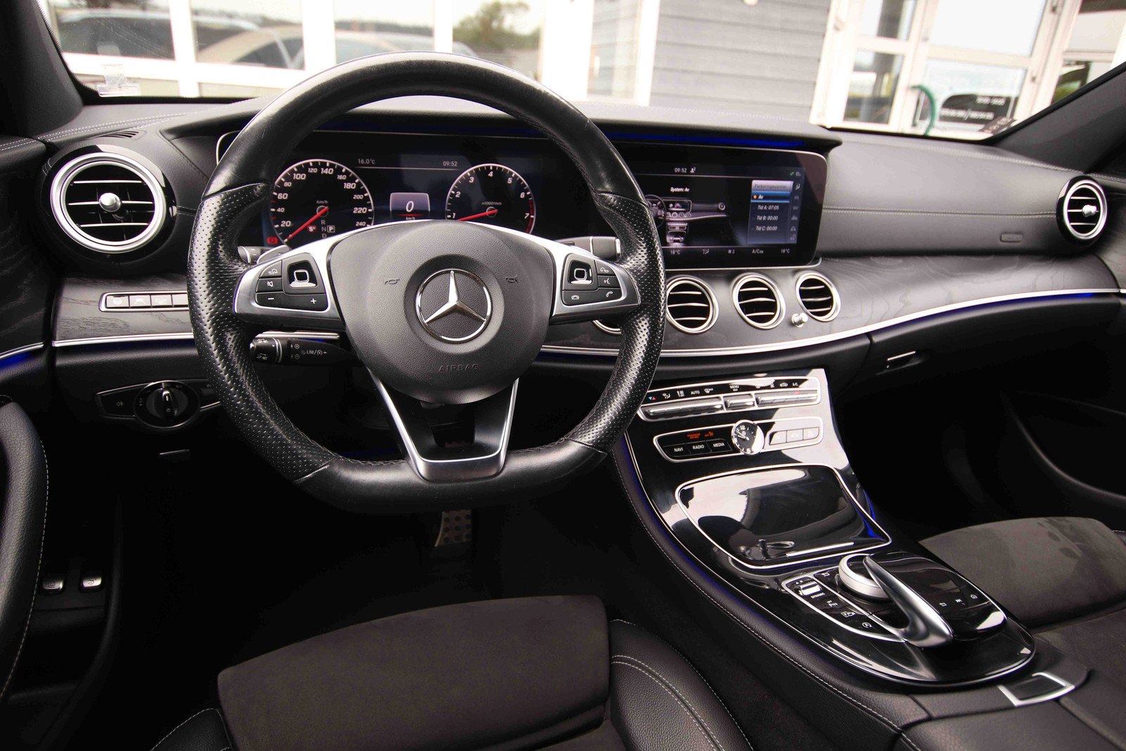 Hovedbilde av Mercedes-Benz E-Klasse