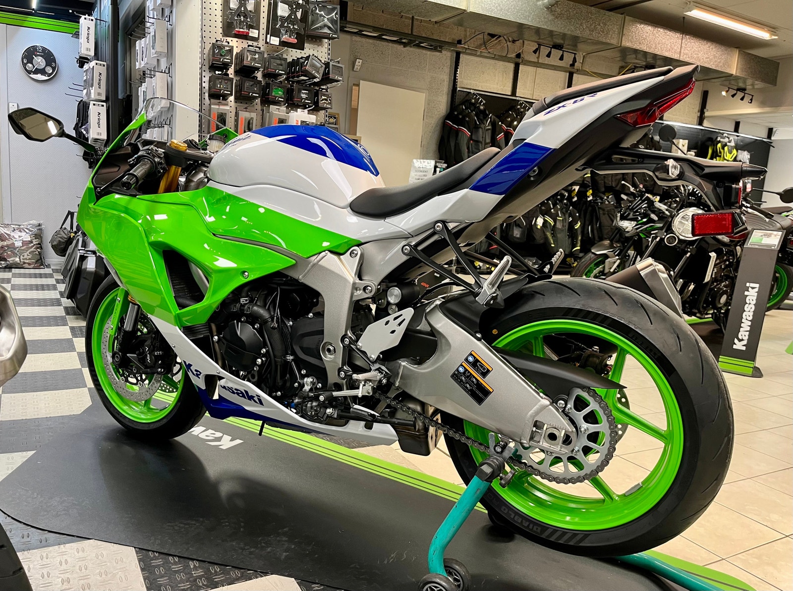 Til salgs: Kawasaki ZX6-R 40 Anniversary Edition - 2024 | FINN.no