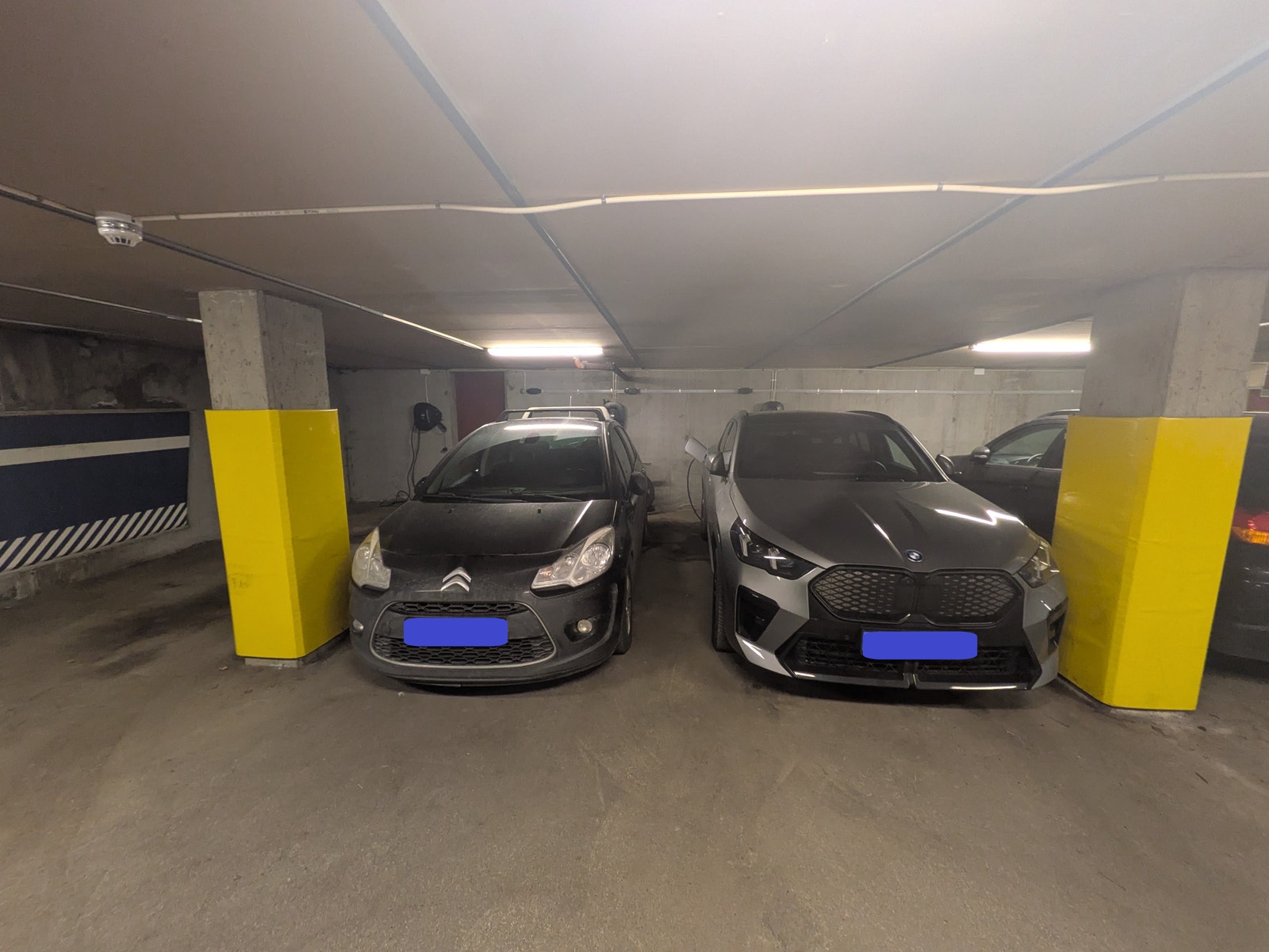 Privat Grünerløkka - Sentral Parkeringsplass selges HELGESENS GATE 17, Oslo 14 m² 495 000 kr Totalpris: 495 000 kr ∙ Fellesutg