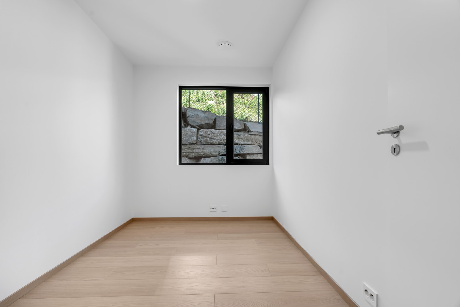 Image #14 Søgne/Åros - Oppgradert tomannsbolig med carport og ferdig hage