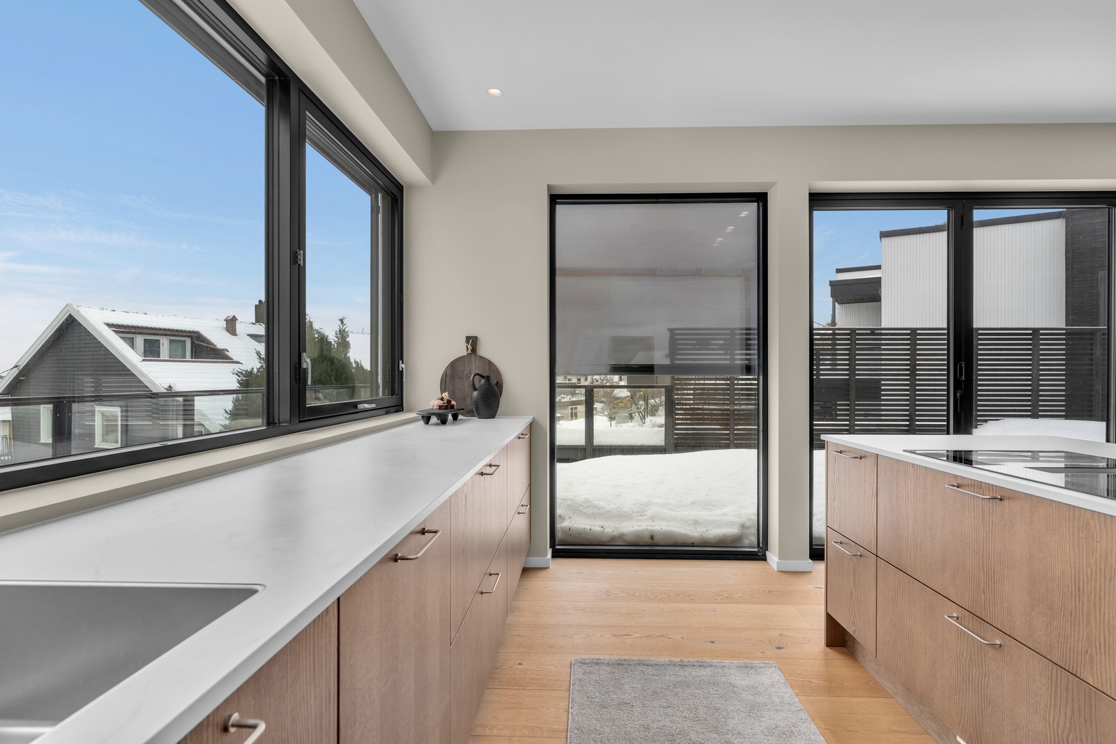 Image #11 Bertes/Lund I Toppetasje med stor solrik takterrasse I Utestue I Utsikt I Direkte heisadkomst I P-plass i kjeller