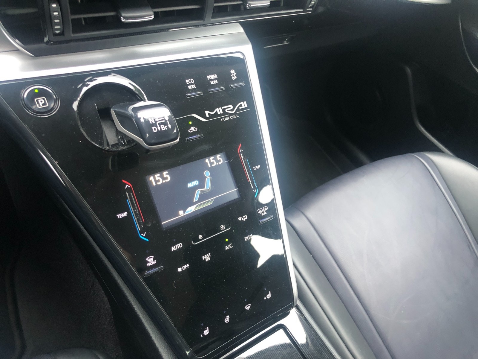 Hovedbilde av Toyota Mirai