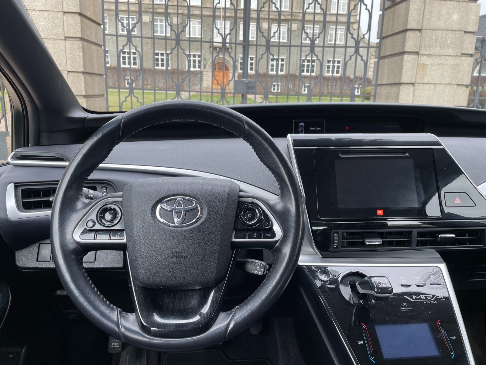 Hovedbilde av Toyota Mirai