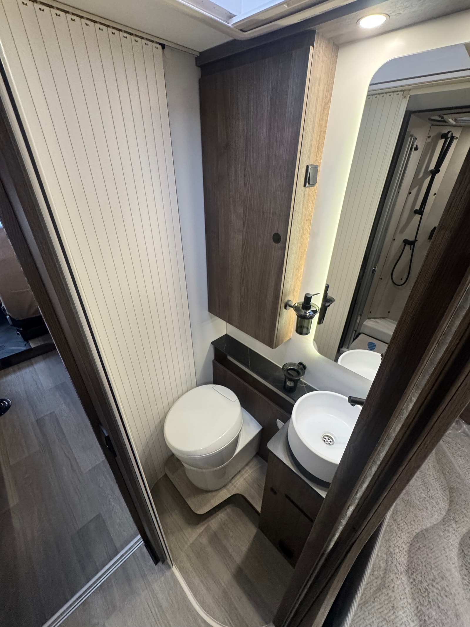 Gallery image 12