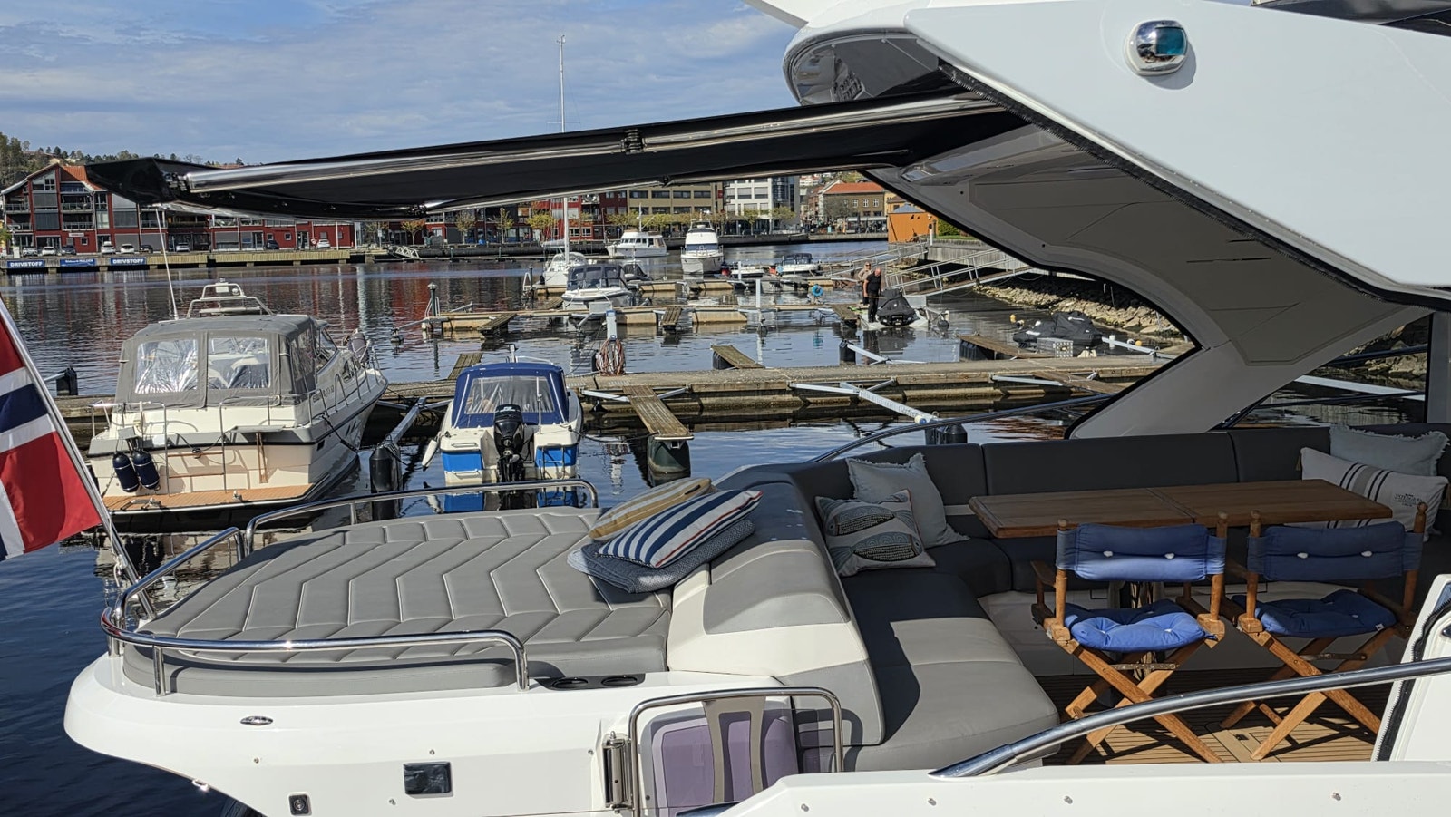 Sunseeker Predator 60 EVO