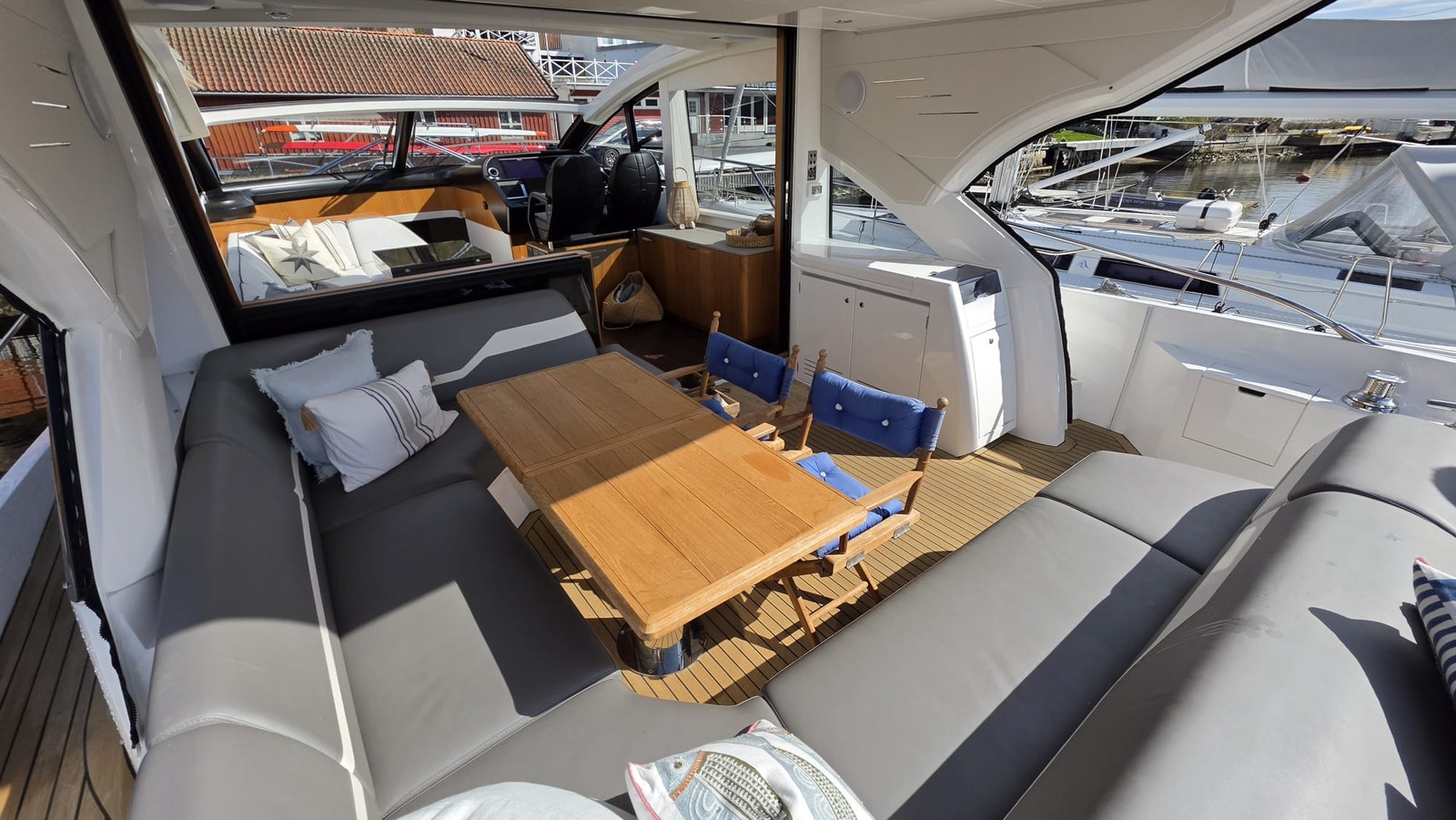 Sunseeker Predator 60 EVO
