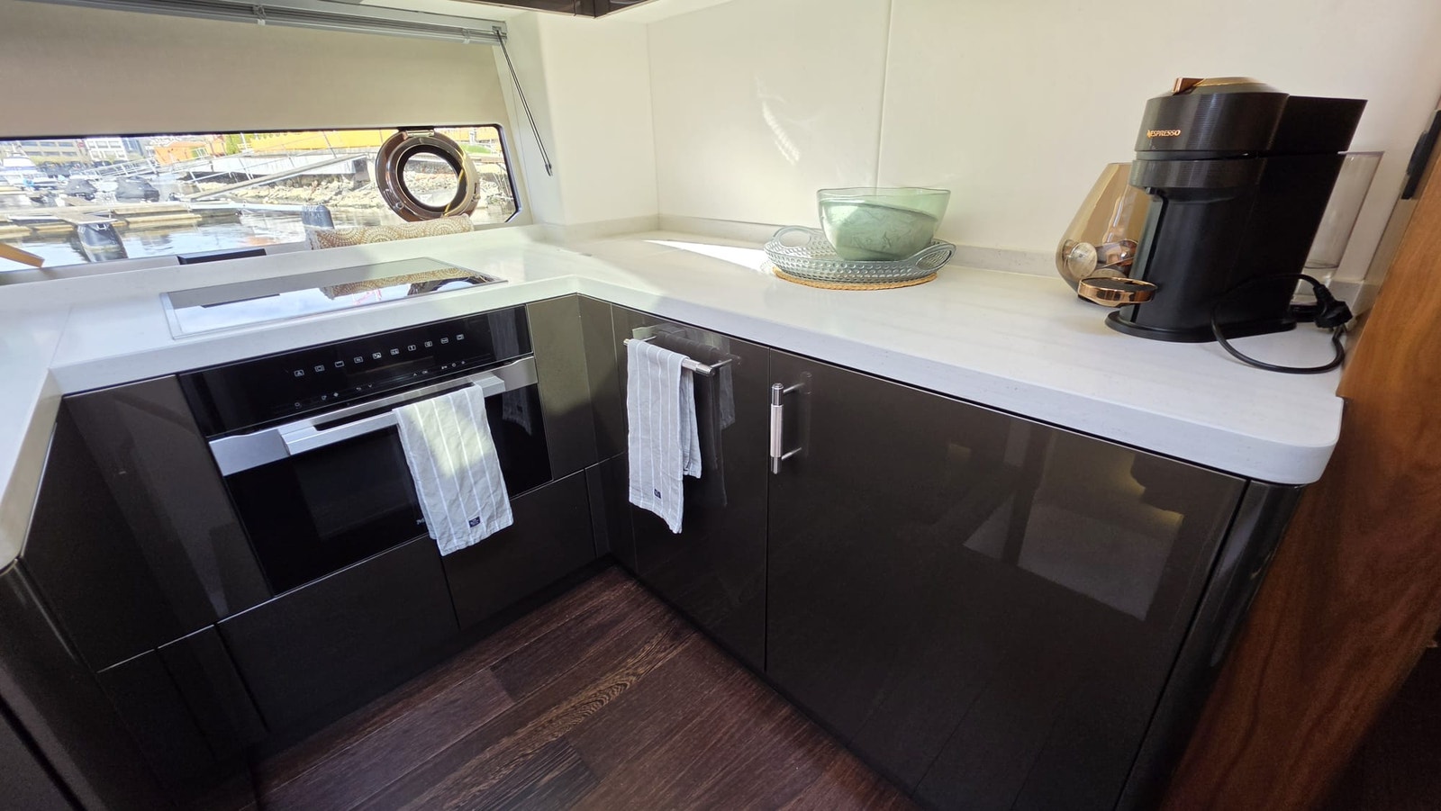 Sunseeker Predator 60 EVO