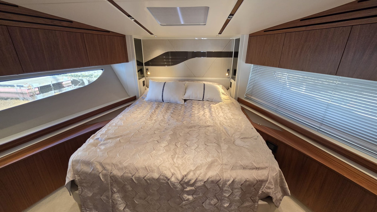 Sunseeker Predator 60 EVO