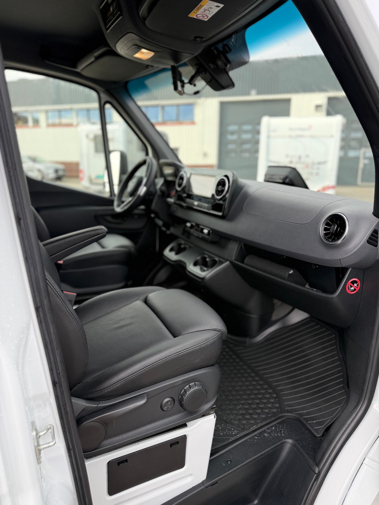 Mercedes-Benz THEAULT AERO  MB SPRINTER 417 PRO  4,5t – bilde 9