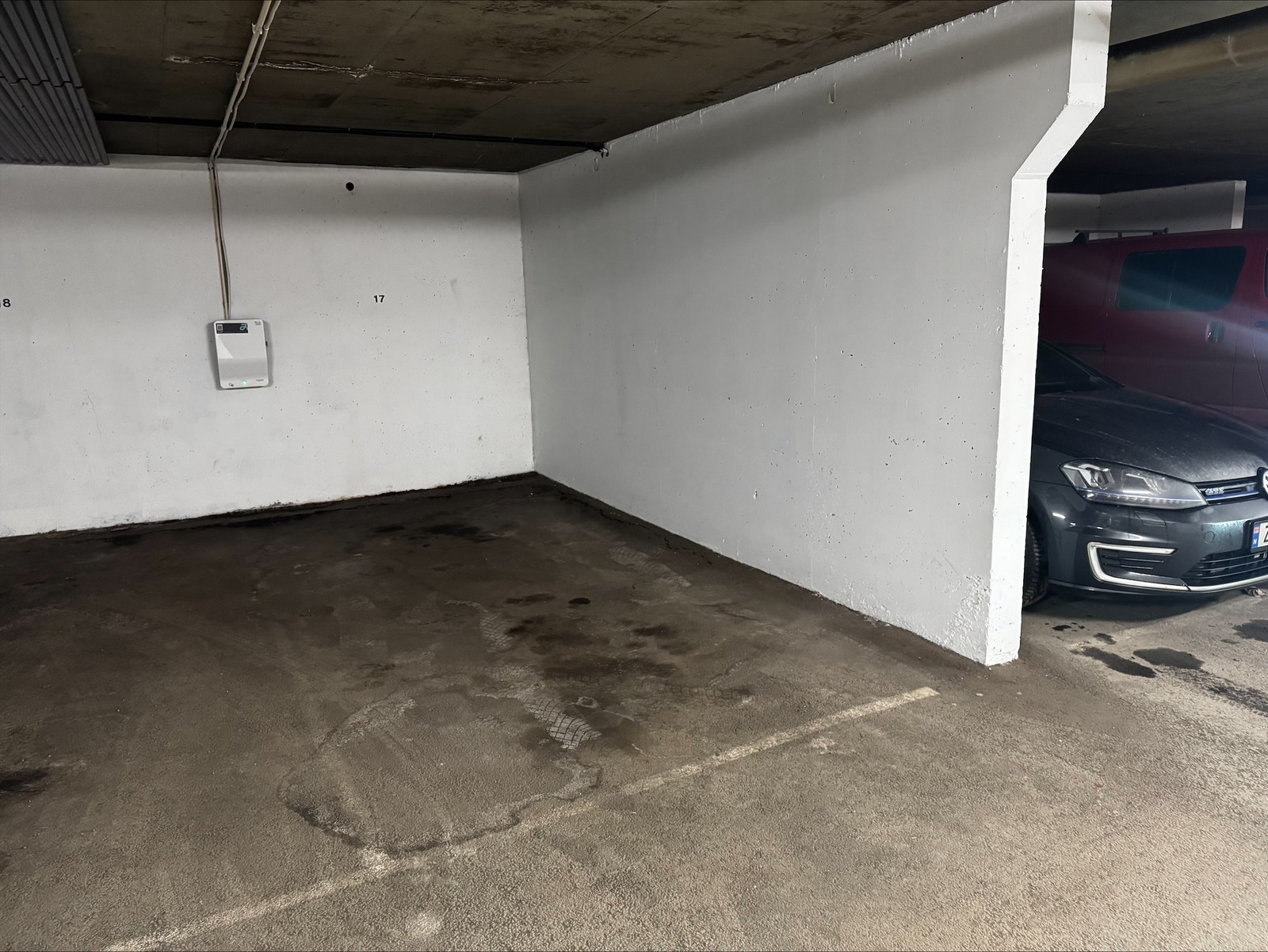 Privat Grønland/Sentrum - Sentrumsnær garasjeplass med egen elbillader BREIGATA 7, Oslo 11 m² 525 000 kr Totalpris: 537 500 kr ∙ Fellesutg