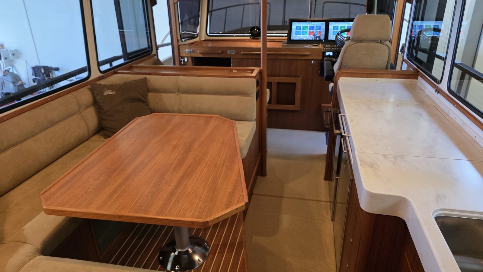 2023 Targa 46 | IPS | Flexiteak | Seakeeper | Generator | Webasto | A/C
