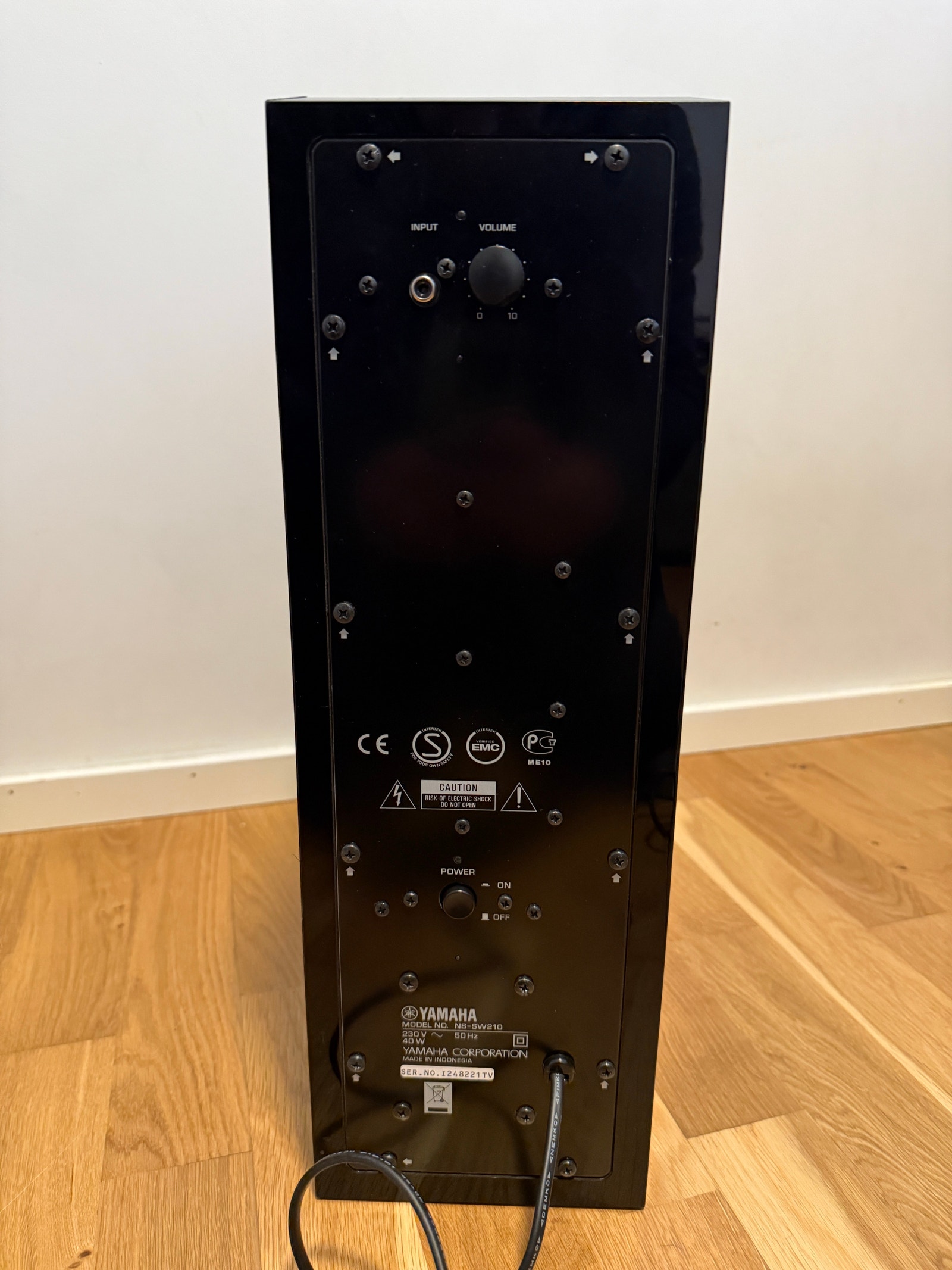 Yamaha NS-SW210 Subwoofer Svart | FINN-torget